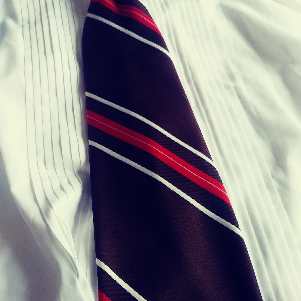 B e a u  b r u m m e l l necktie$22 + free shirt. - Picture 2 of 4